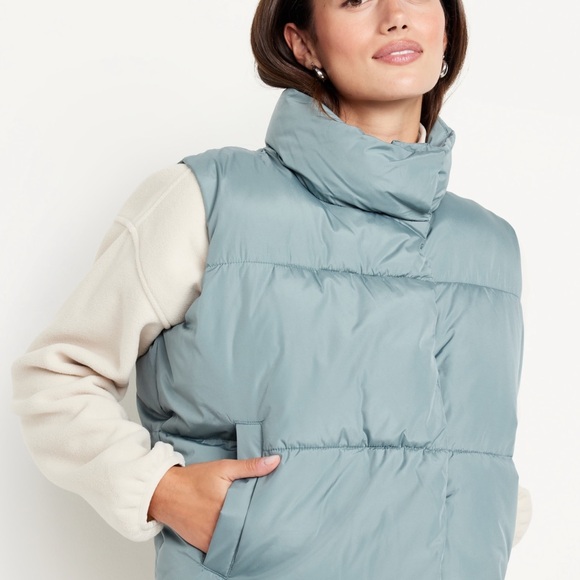 NWT OLD NAVY Quilted Puffer Vest Color Underwater - Picture 5 of 8